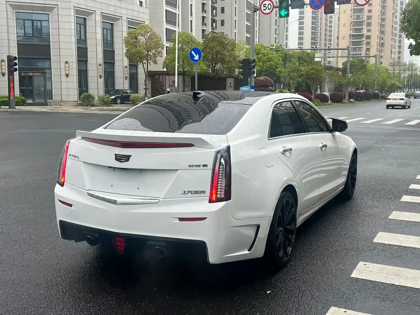 Cadillac ATS-L 2017 28T Technology фото 6
