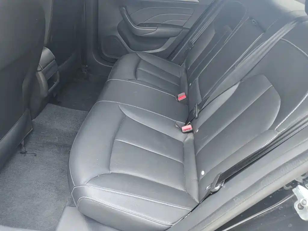 Roewe i6 2019 2018 20T Automatic Flagship Edition