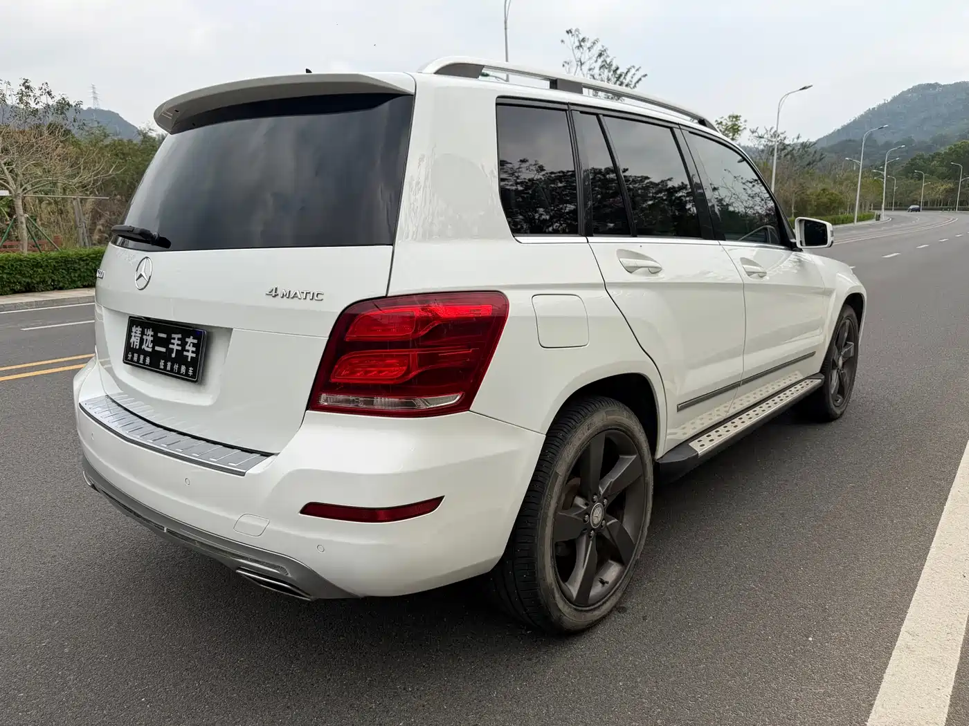 Mercedes-Benz GLK-Class 2013 GLK 300 4MATIC Dynamic Sunroof фото 16
