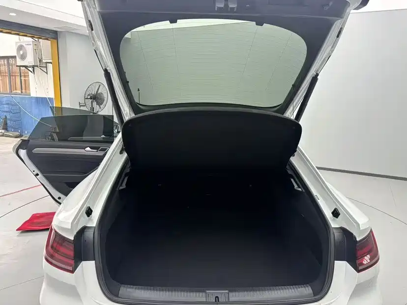 Photo 15 - Volkswagen CC