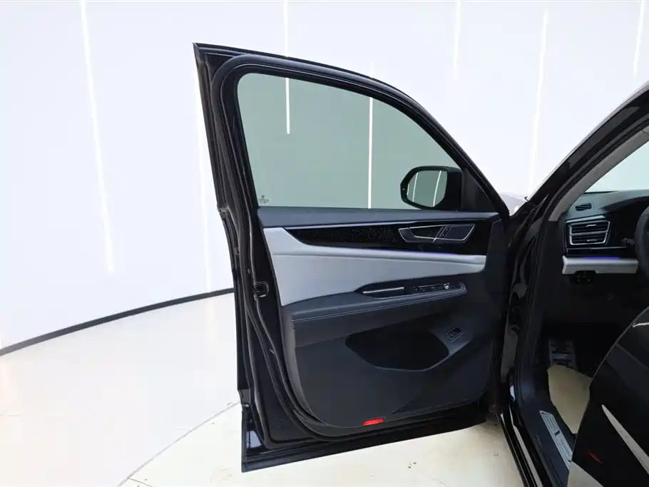 VOLKSWAGEN TOURANG