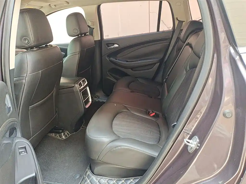 Buick Envision Plus 2016 20T 2WD Leading фото 17