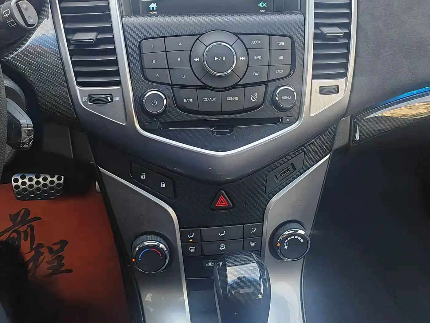Chevrolet Cruze 2013 Hatchback 1.6T Automatic Flagship фото 19
