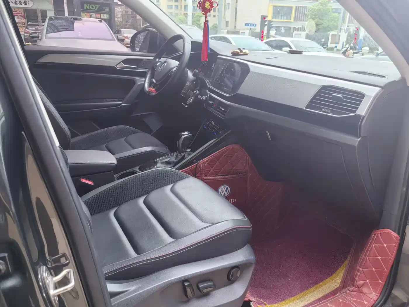Volkswagen Tayron 2020 330TSI 2WD Luxury Smart Edition фото 6