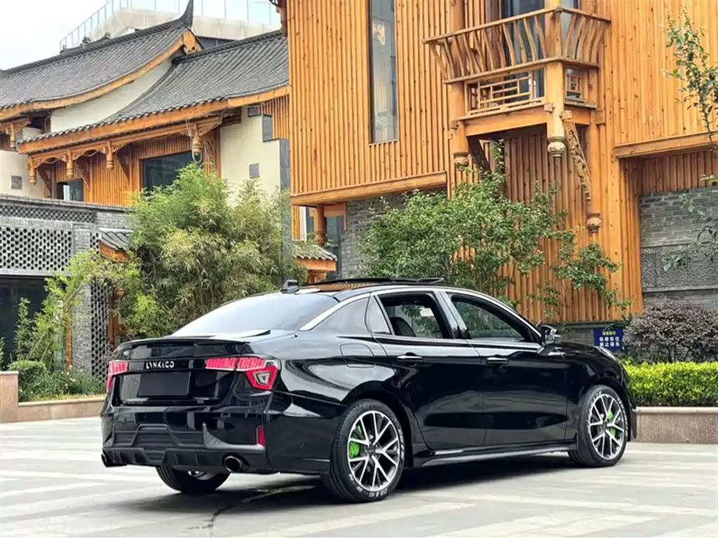 Lynk & Co 03 2019 1.5TD DCT Power Pro Edition China VI фото 7