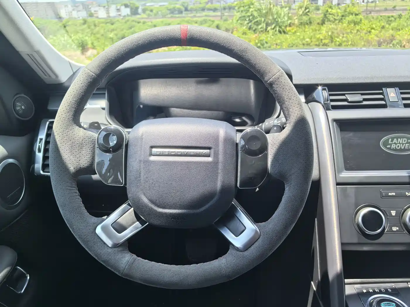 Land Rover Discovery 2020 2.0T 30th Anniversary Special Edition фото 6