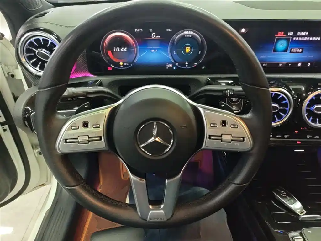 Mercedes-Benz A-Class 2021 Facelift A 180 L Sport Sedan фото 11