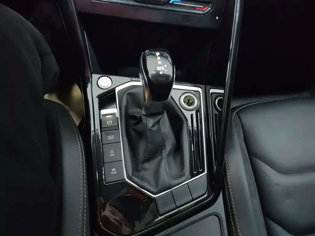 VOLKSWAGEN TANYUE
