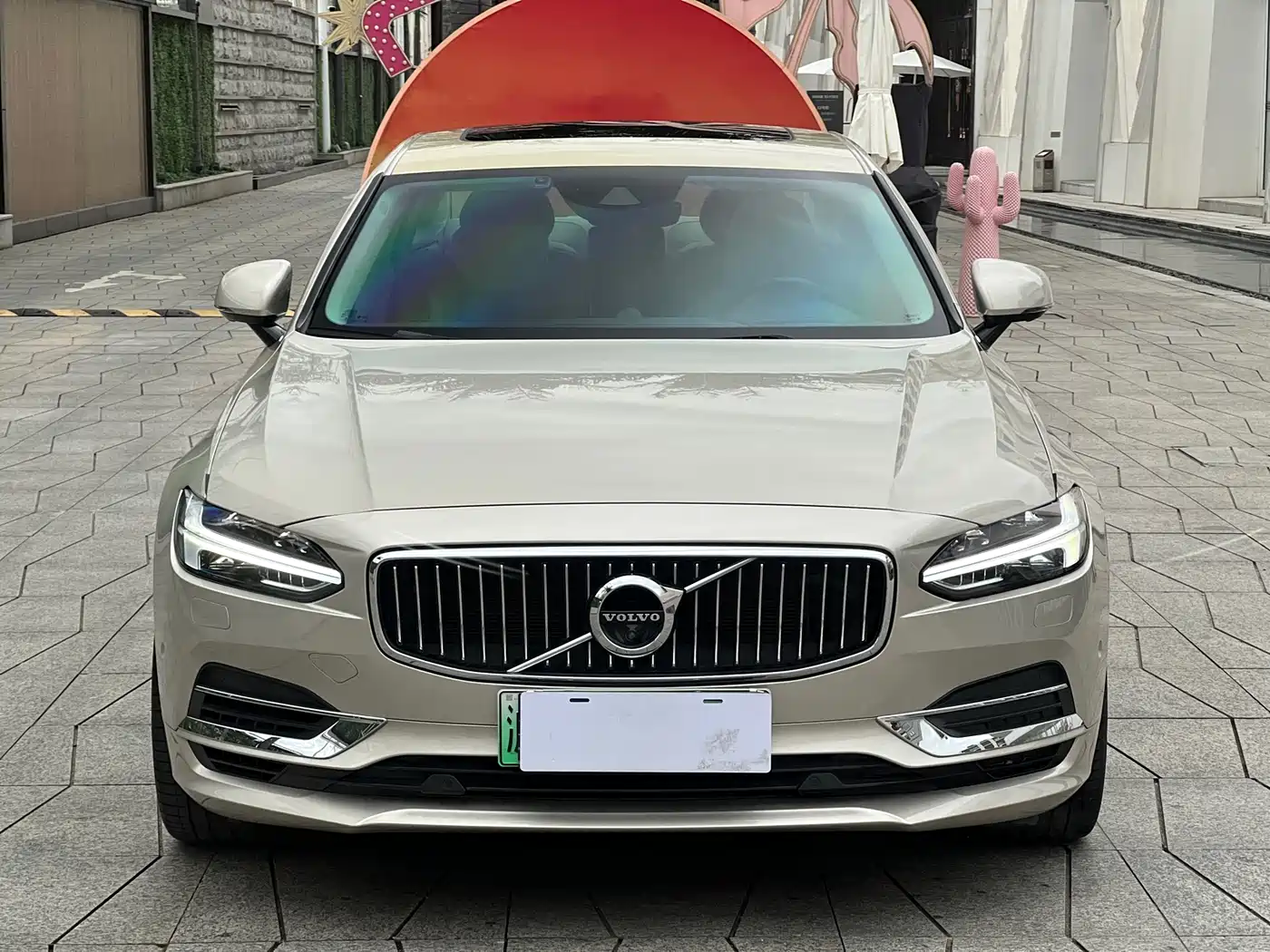 VOLVO S90 PLUG IN HYBRID
