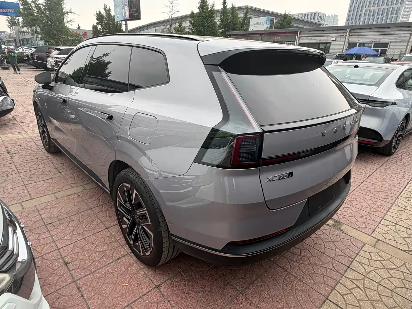 Volvo XC70 Plug-in Hybrid 2026 4WD Ultra Long Range Plus фото 6