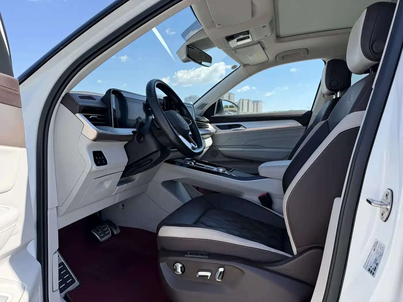 Volkswagen Talagon 2023 380TSI 4WD R-Line Celebration Edition фото 7