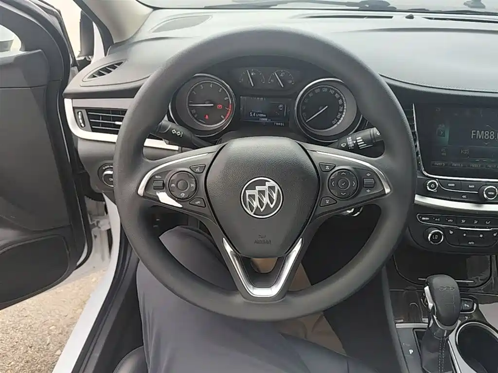 Buick Verano 2019 Sedan 20T Dual Clutch Elite фото 11