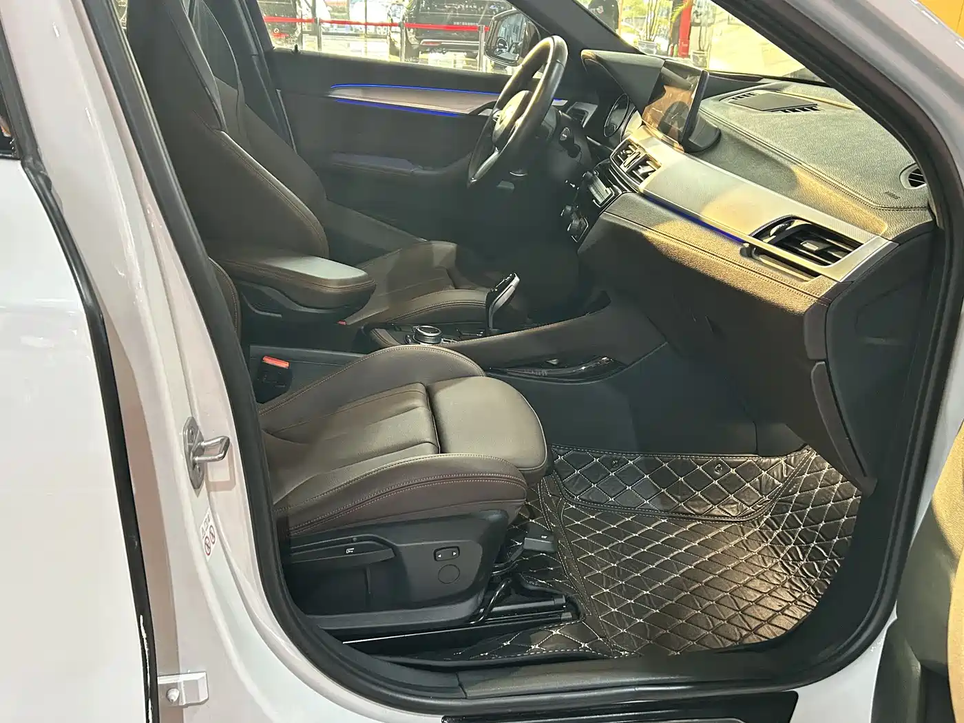 BMW X2 2021 sDrive25i Shadow Night Edition фото 19