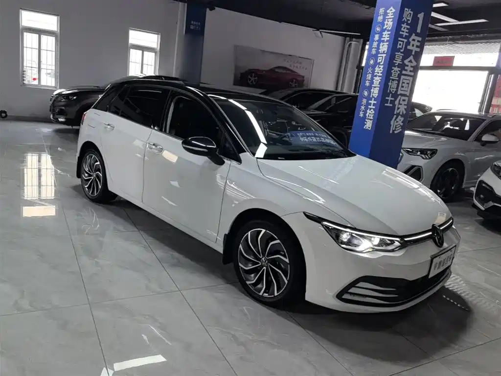 Volkswagen Golf 2023 280TSI DSG Pro фото 4