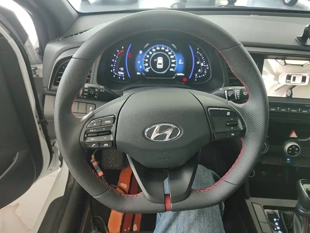 Hyundai Elantra 2019 1.4T Dual-clutch XuanDong·Vitality Type фото 11