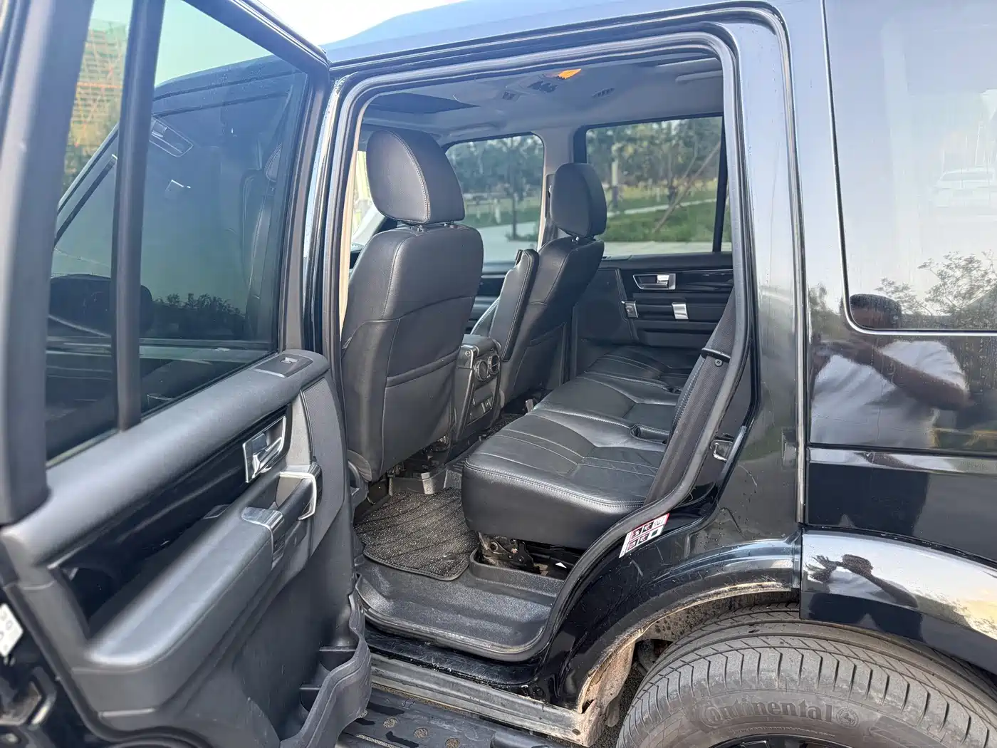 Land Rover Discovery 2013 3.0 SDV6 HSE Diesel фото 10