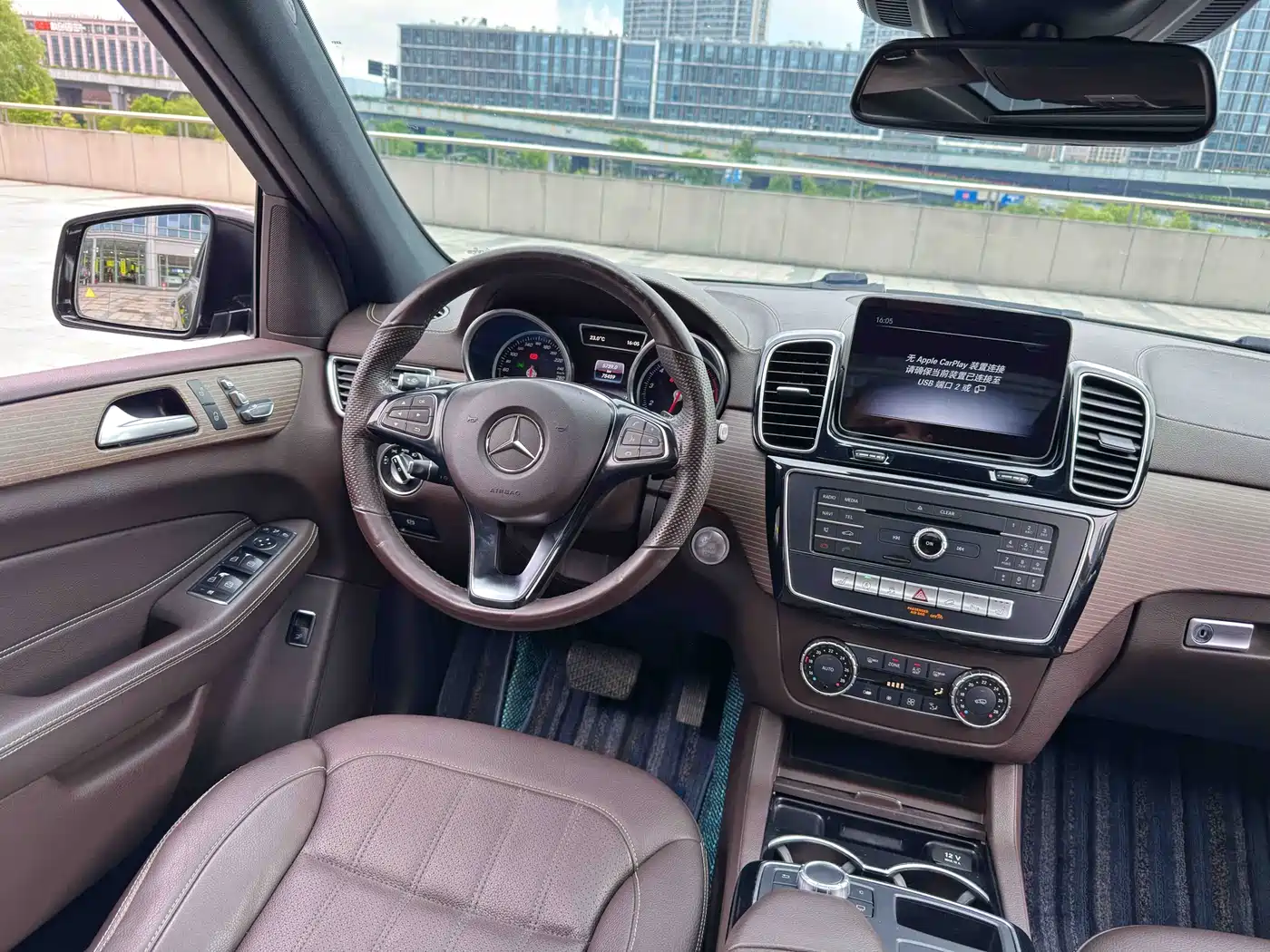 Mercedes-Benz GLE 2018 GLE 320 4MATIC Dynamic Ultimate Edition фото 8