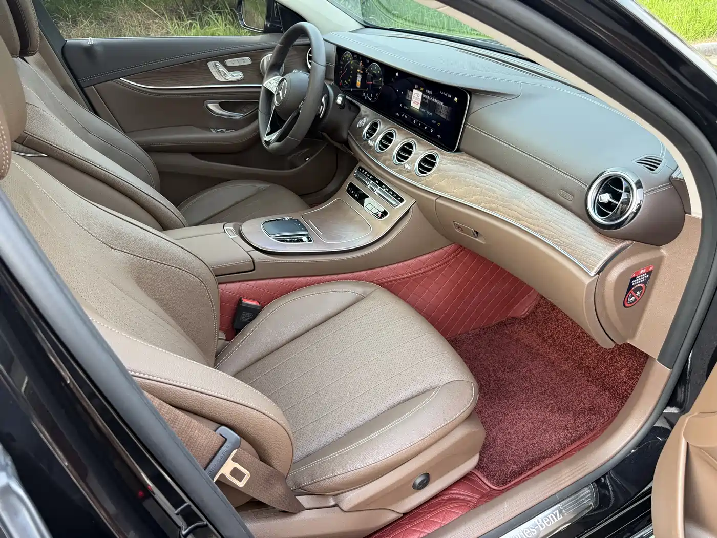 Mercedes-Benz E-Class 2022 Facelift III E 300 L Luxury фото 11