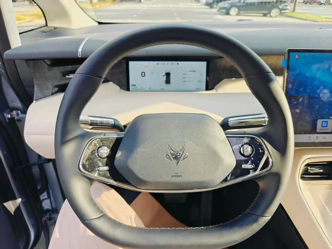ARCFOX WenDao V9 2026