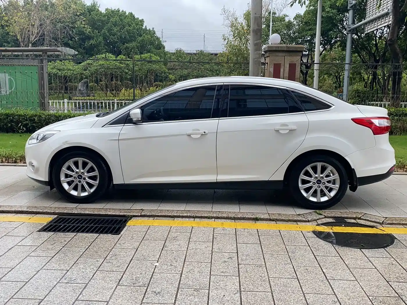 Photo 7 - Ford Focus