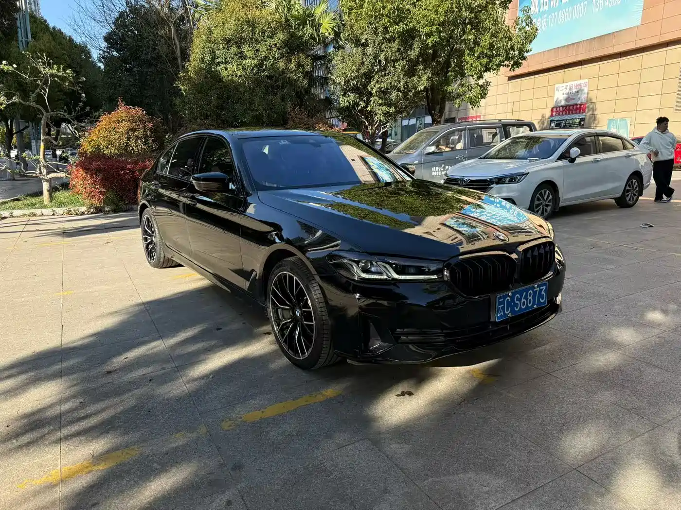 BMW 5 Series 2021 525Li Luxury Package фото 3