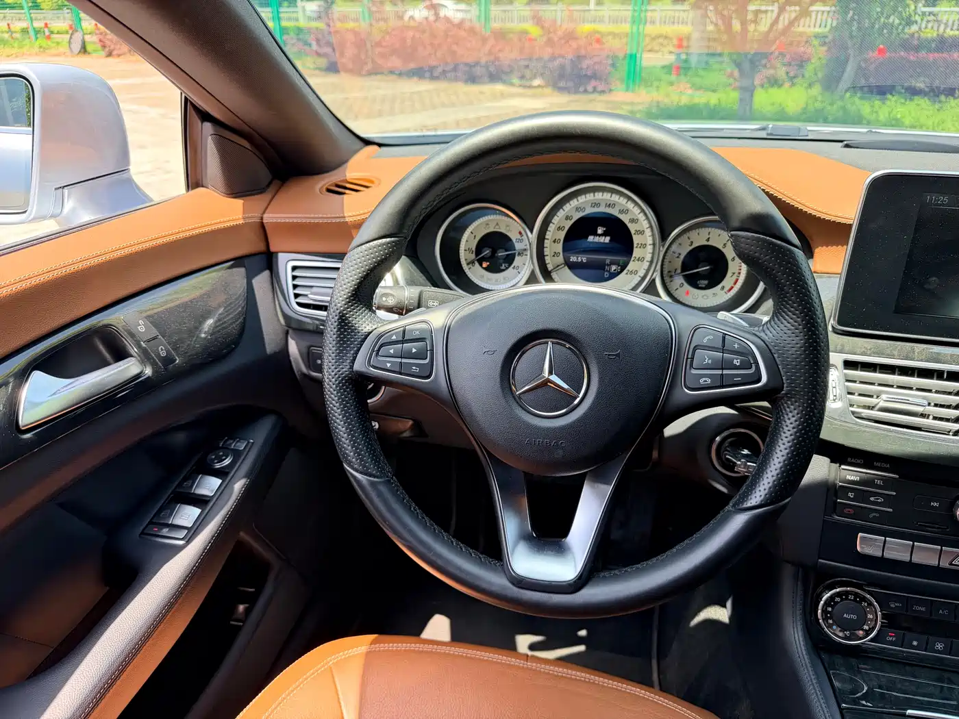 Mercedes-Benz CLS 2015 CLS 260 фото 13