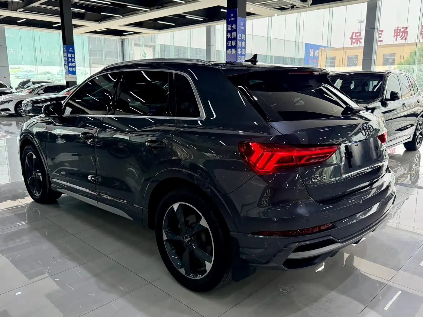 Audi Q3 2023 35 TFSI Fashion Dynamic (1.4T) фото 9