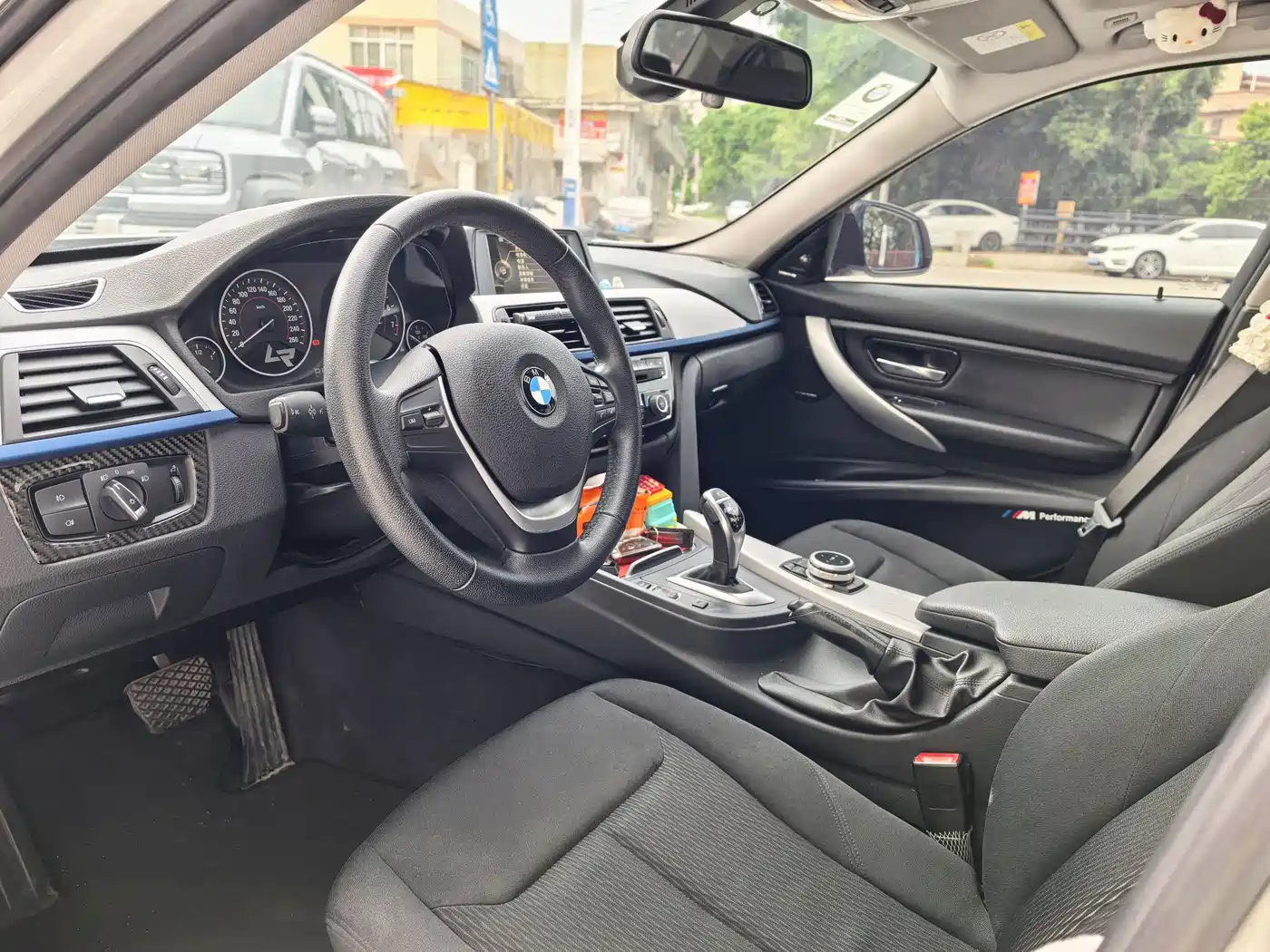 BMW 3 Series 2017 320Li M Sport фото 4