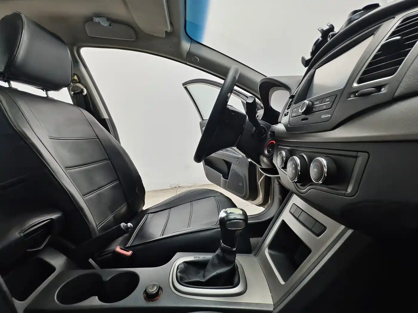 Roewe 350 2016 2015 Model 1.5L Automatic Luxury Sunroof Edition