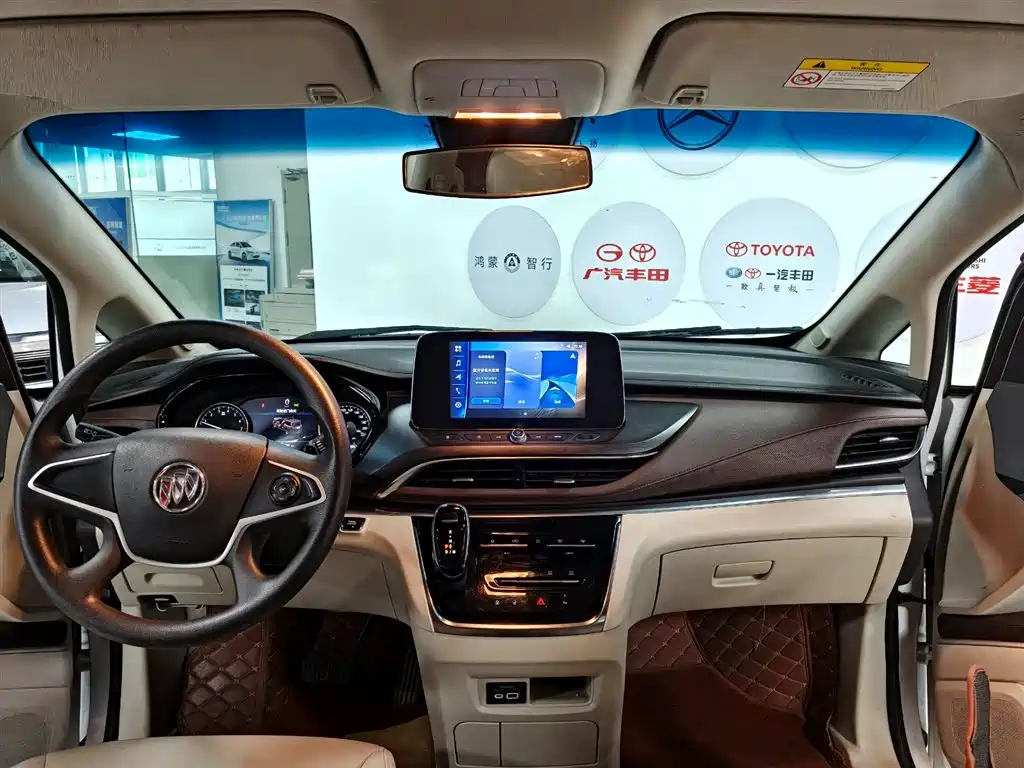 BUICK GL8