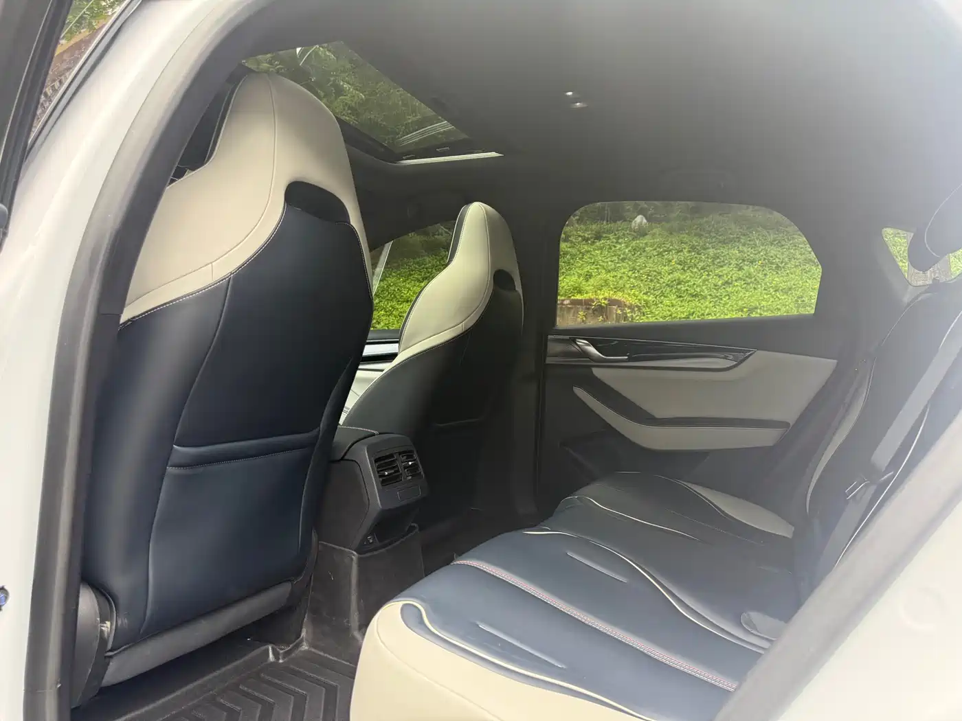 BYD Qin PLUS 2021 DM-i 55KM Flagship фото 7
