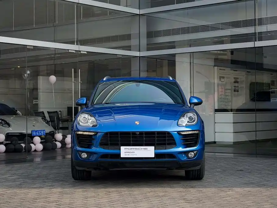 Porsche Macan 2016 Macan 2.0T фото 5