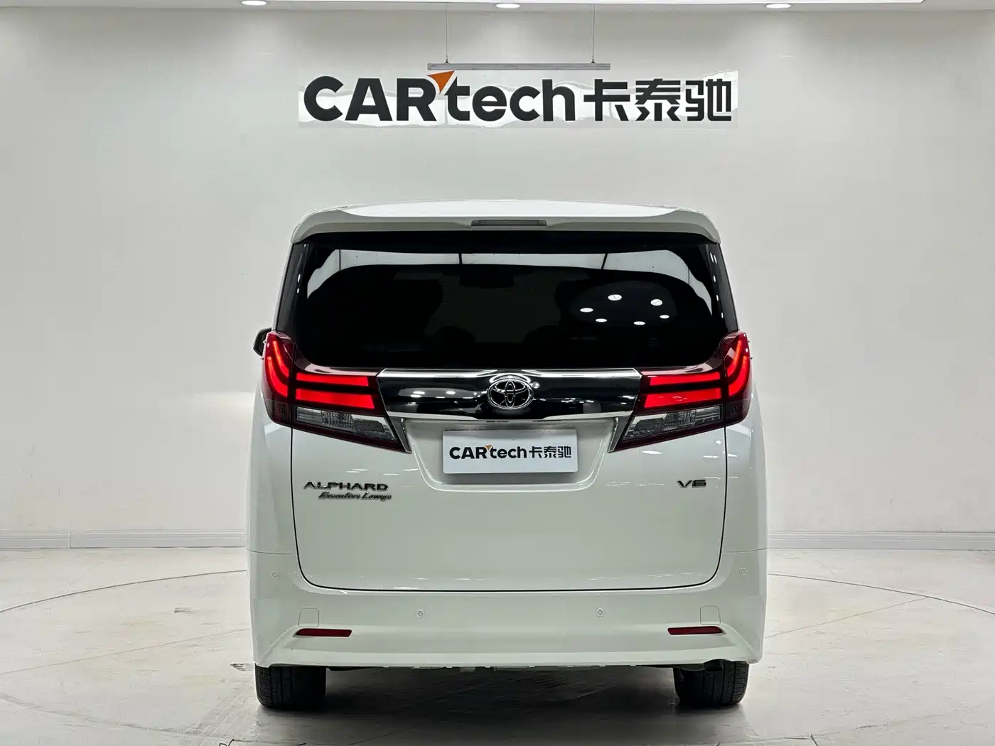 Toyota Alphard 2015 3.5L Premium Edition фото 3