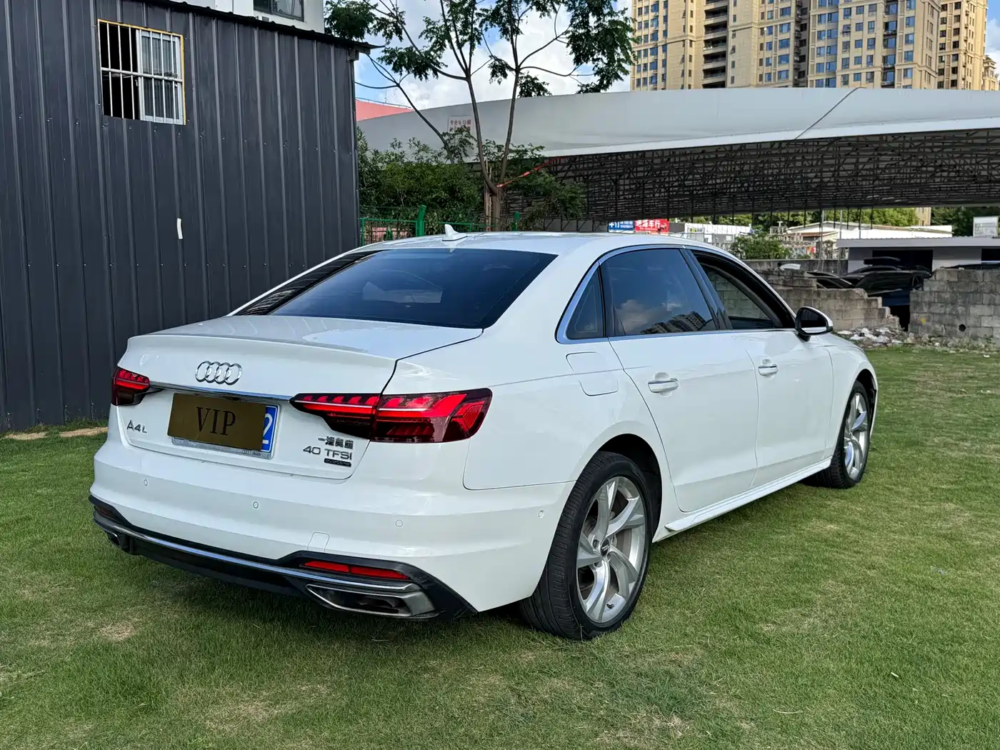 Audi A4L 2020 40 TFSI quattro Luxury Dynamic фото 10