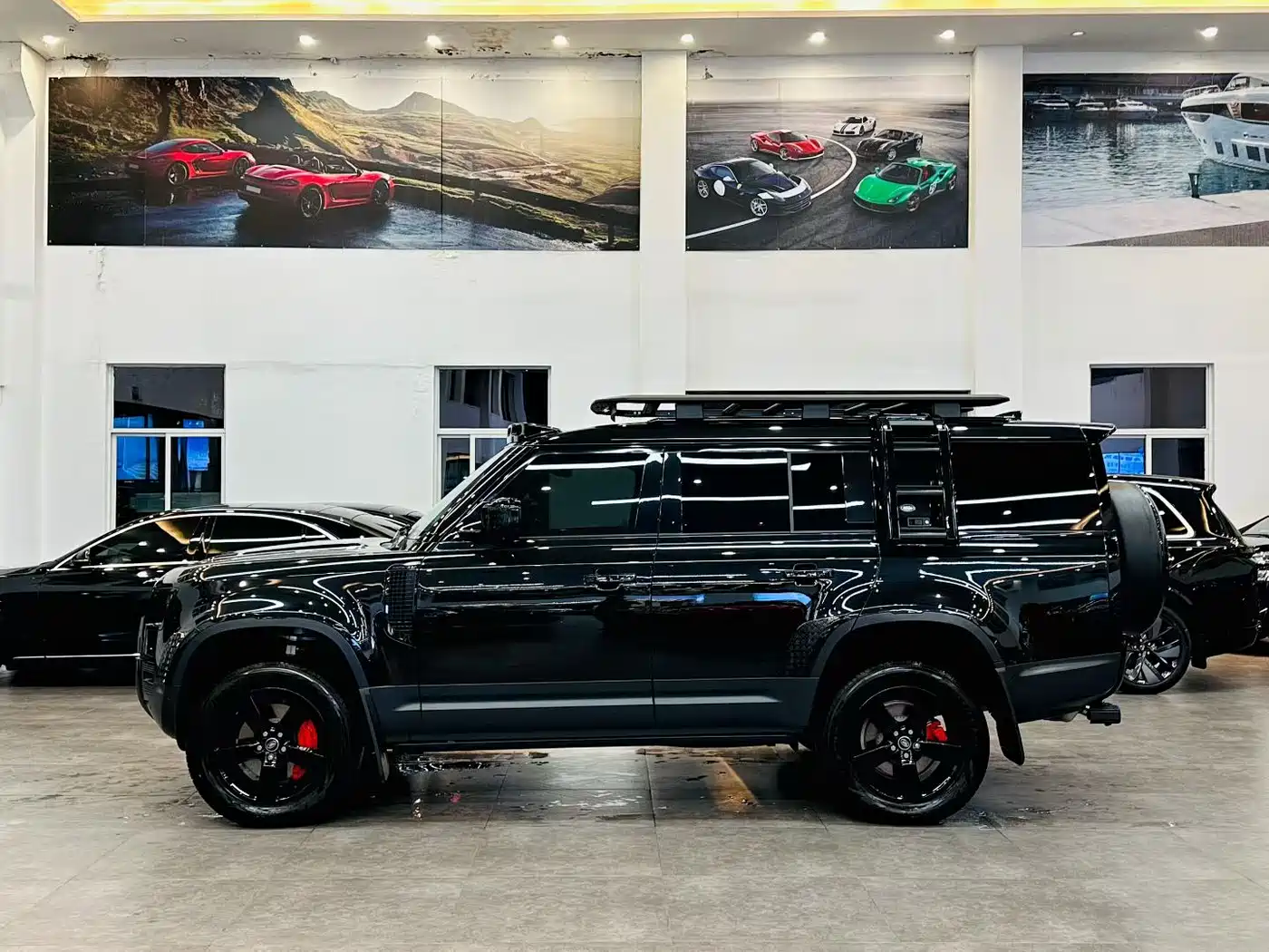 Land Rover Defender 2023 Model Year 130 3.0T P400 HSE фото 3