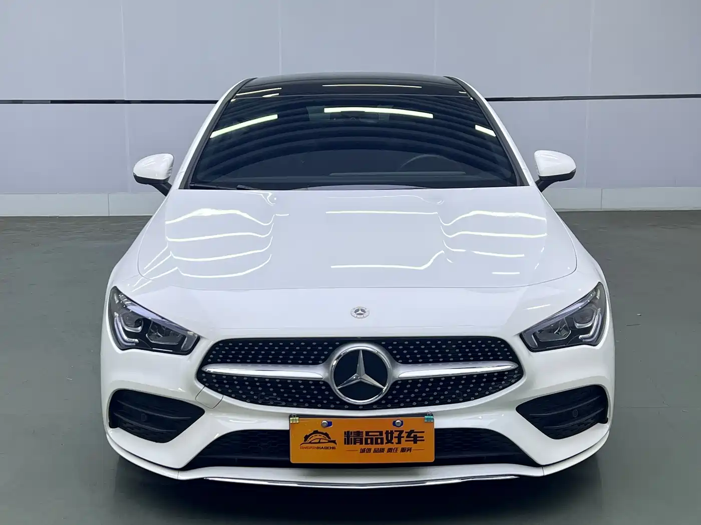 MERCEDES-BENZ CLA