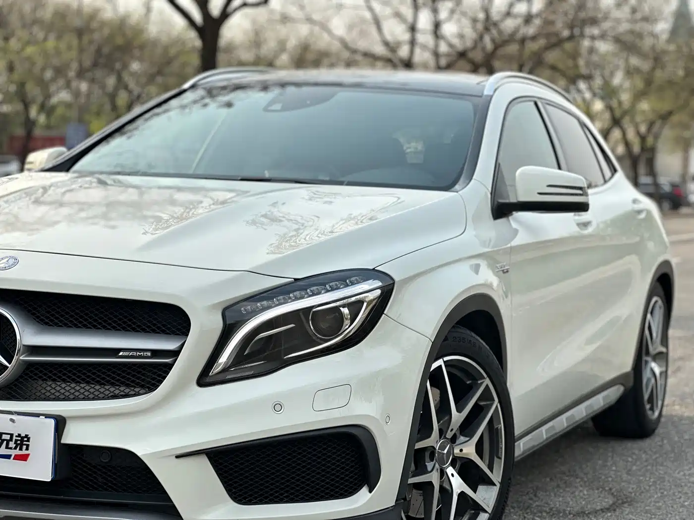 Mercedes-Benz GLA AMG 2015 AMG GLA 45 4MATIC фото 3