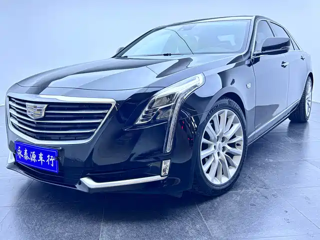CADILLAC CT6