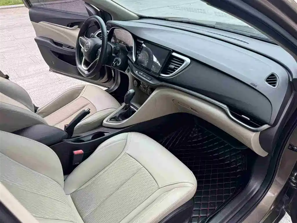 Buick Excelle 2017 15N Automatic Elite фото 15