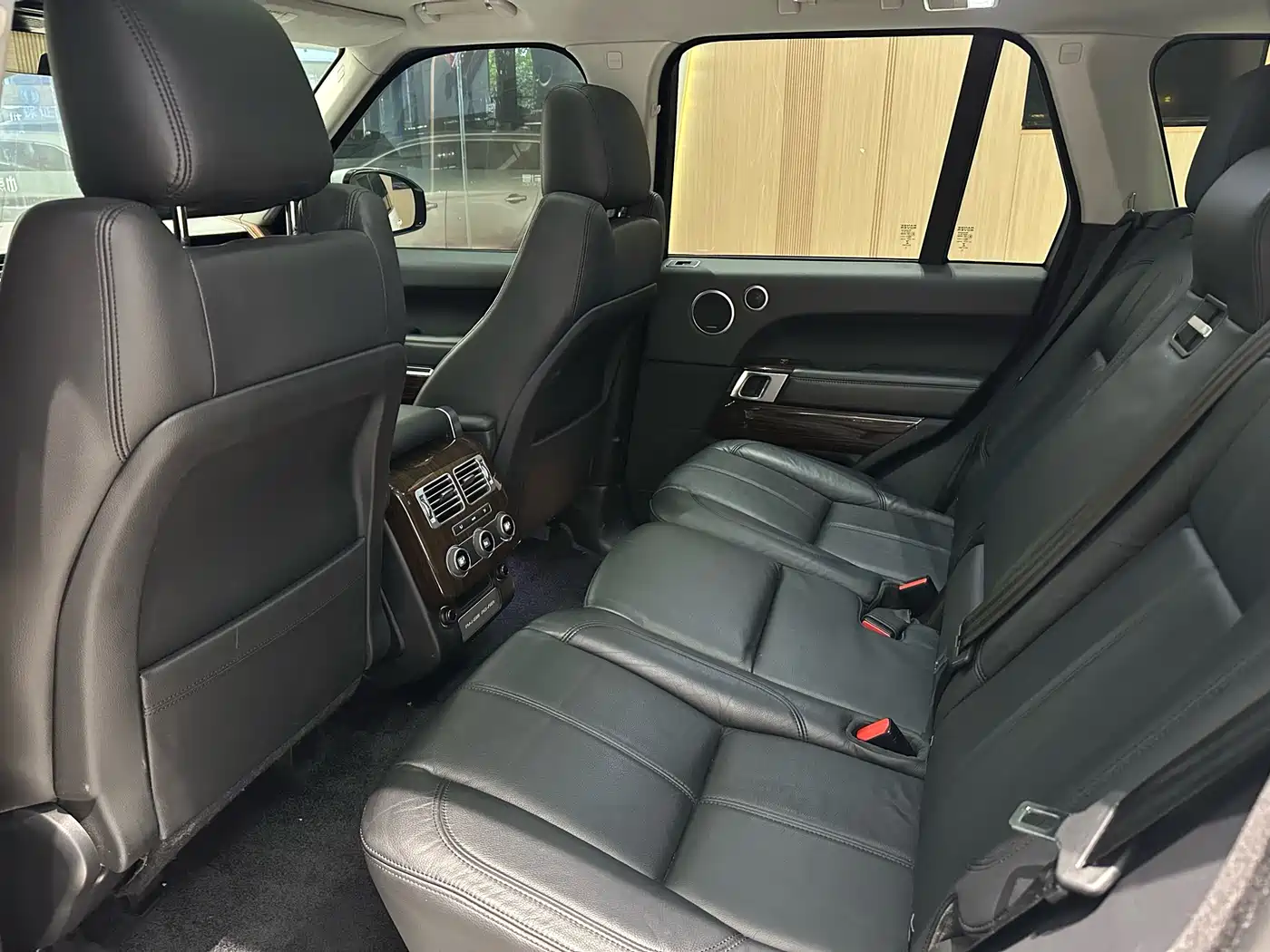 Фото 22 - Land Rover Range Rover