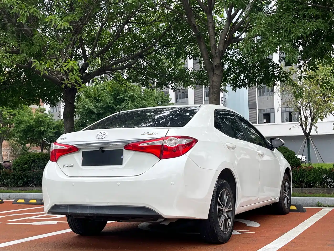 Toyota Levin 2014 1.6G CVT Elite Edition фото 9