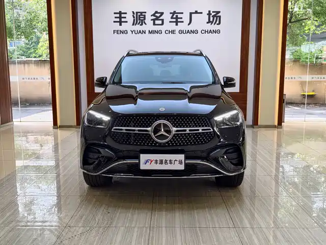 Mercedes-Benz GLE 2024 GLE 450 4MATIC Fashion — фото 2