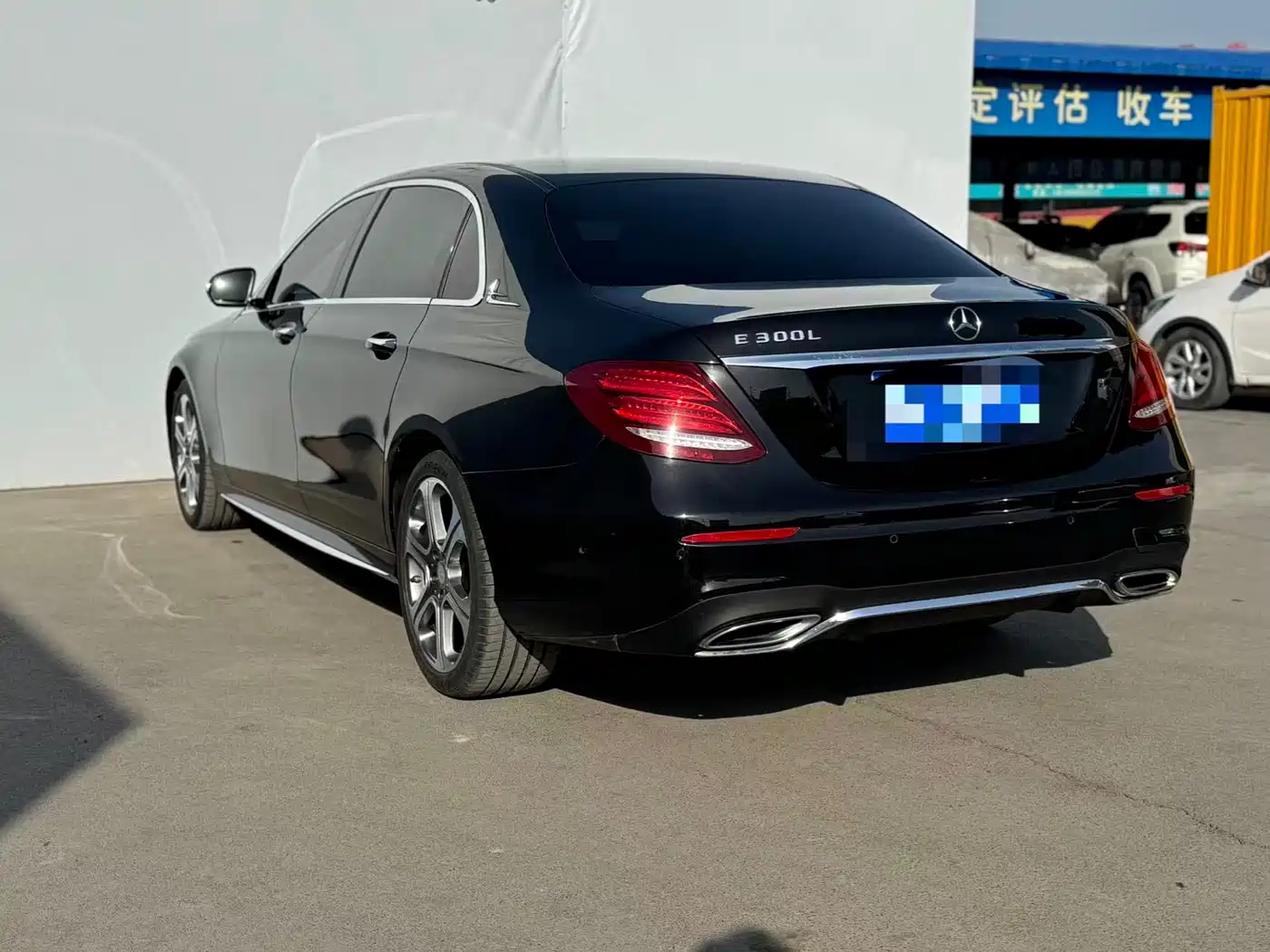 Mercedes-Benz E-Class 2016 E 300 L Sport Fashion Type фото 8