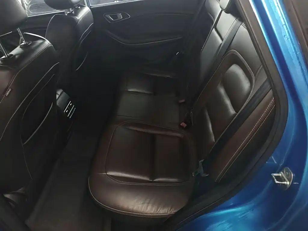 Фото 17 - Chery Tiggo 7