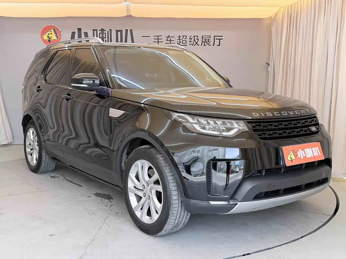 Land Rover Discovery 2017 3.0 SC V6 HSE фото 3