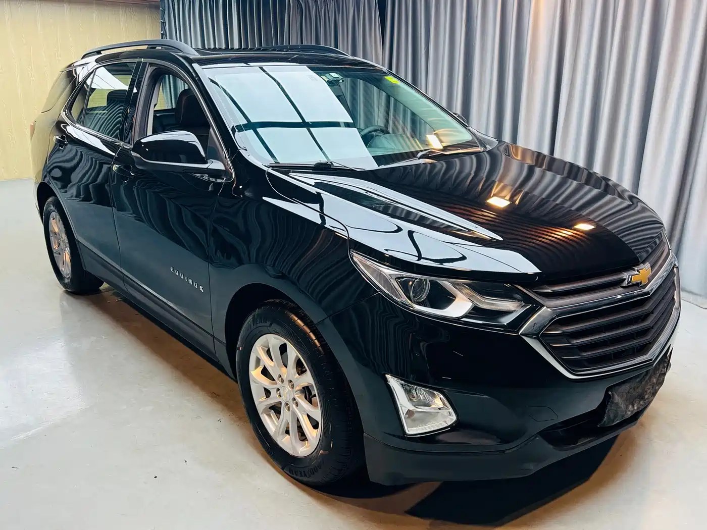 Chevrolet Equinox 2018 535T Automatic Galloping Edition фото 3
