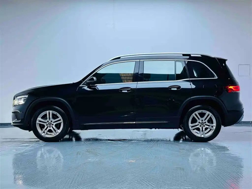Mercedes-Benz GLB 2023 GLB 200 Style фото 8