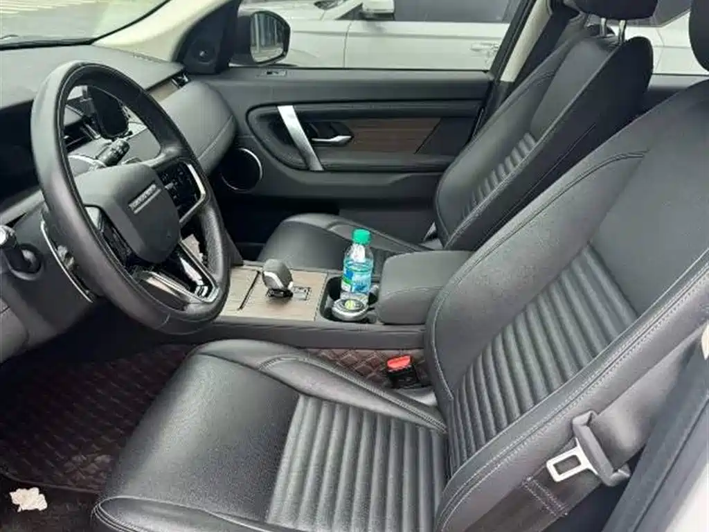 Land Rover Discovery Sport 2023 249PS R-Dynamic S Performance Version фото 4
