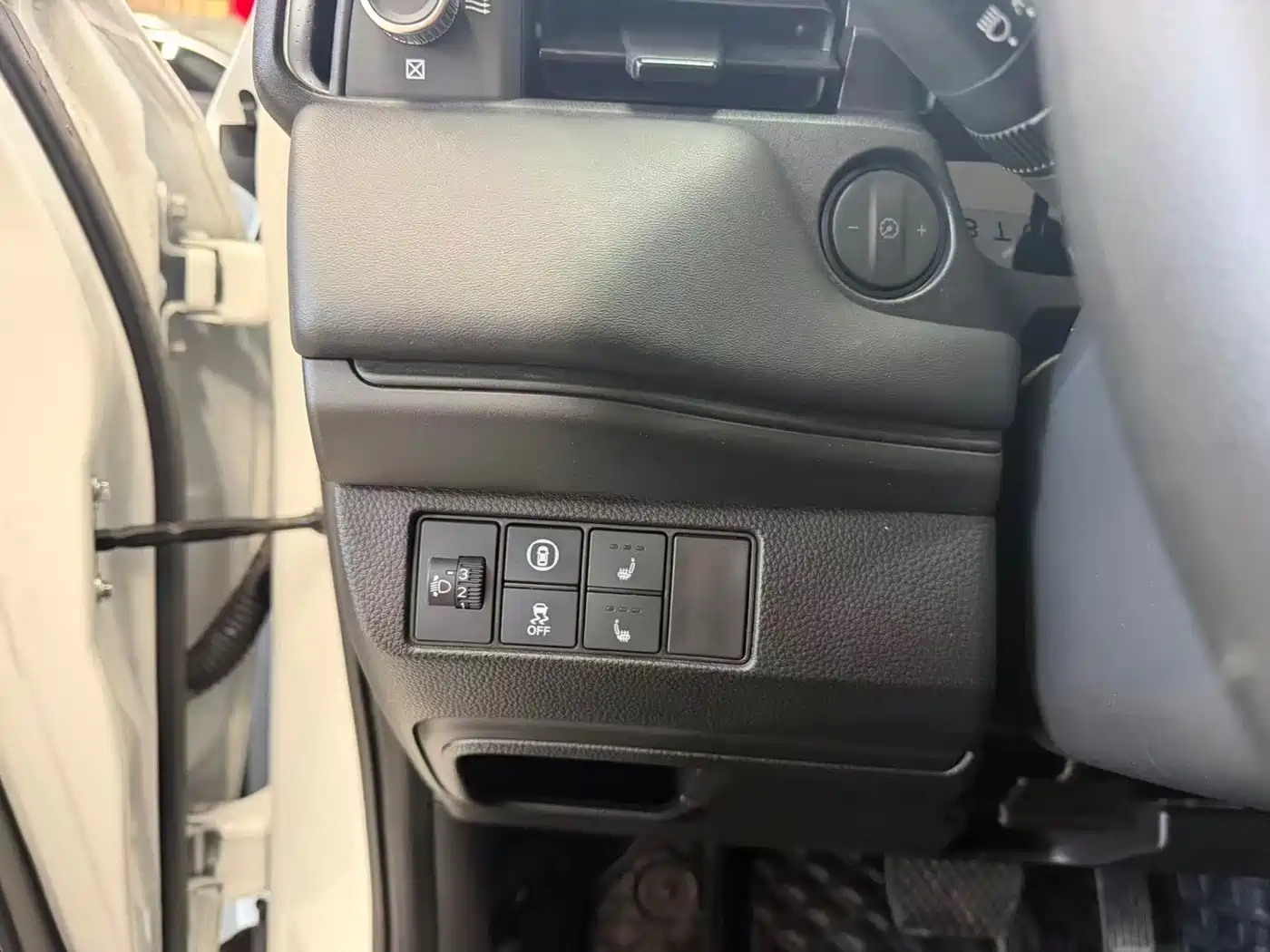 Honda Vezel 2023 2023 1.5L CVT Pioneer Edition
