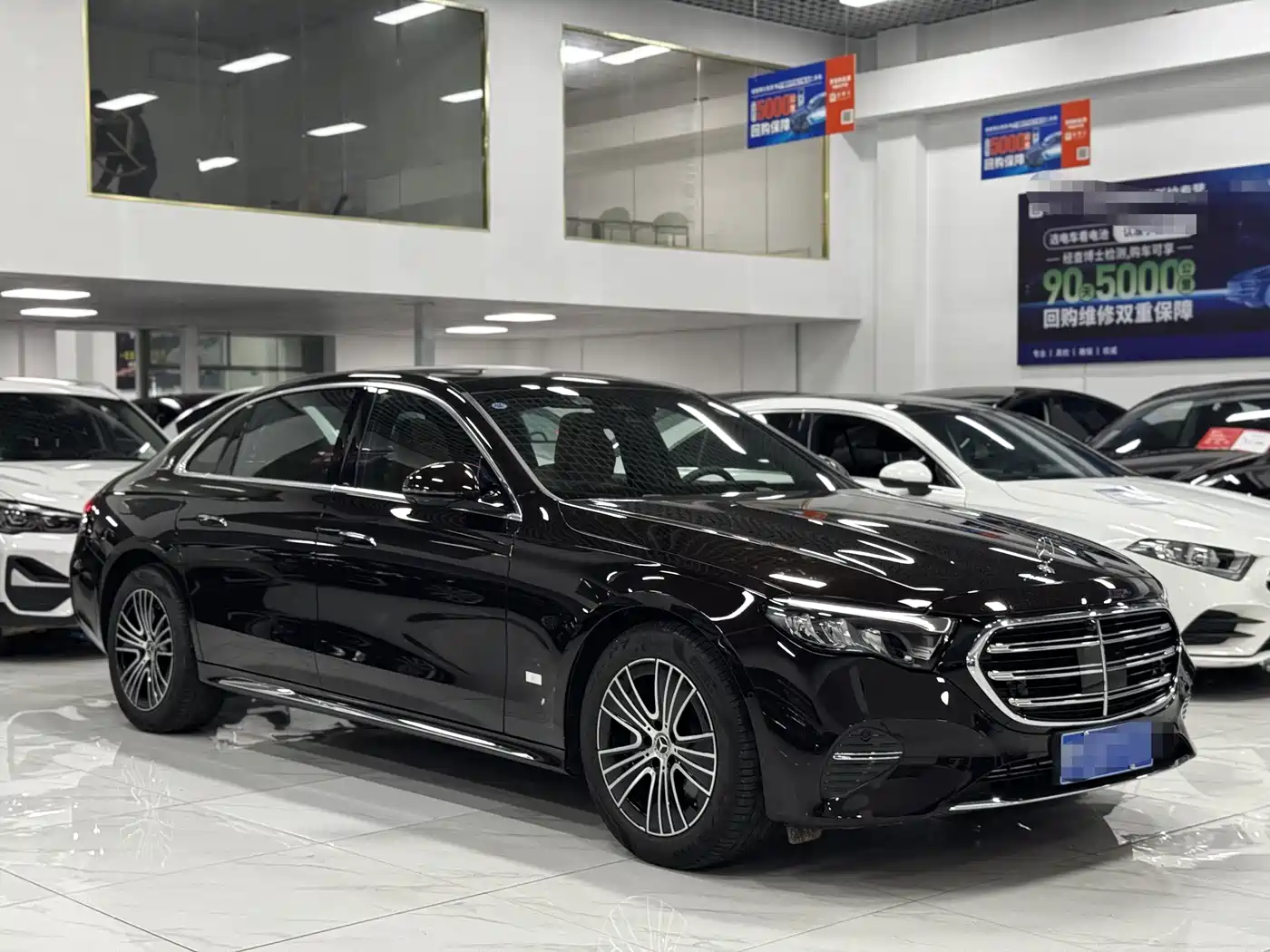 Mercedes-Benz E-Class 2025 E 260 L фото 3